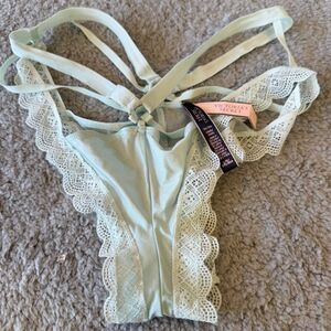 Victorias Secret Very Sexy Strappy Cheeky Panties Large Blue Cut-Outs Lace
